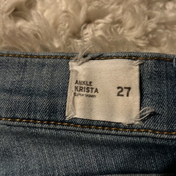 Like new Hudson ankle jeans - Picture 4 of 6